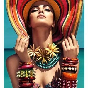 Meet your Posher, Pamela